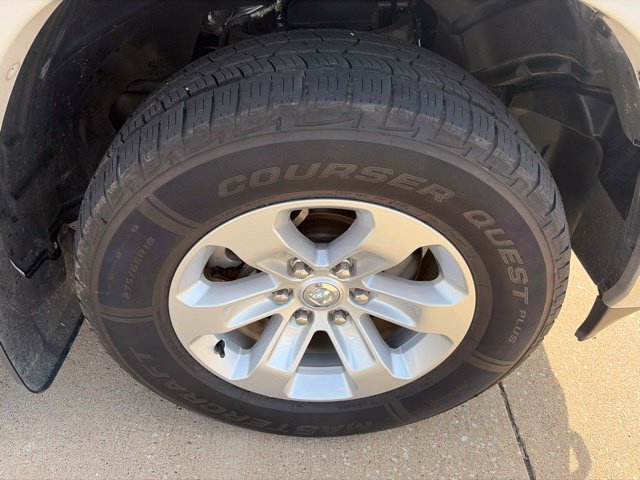 Used 2019 RAM 1500 Laramie AWD/4WD image 58