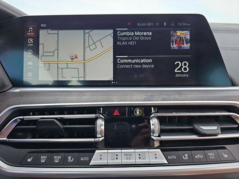 Certified 2023 BMW X5 sDrive40i w/ Parking Assistance Package image 21