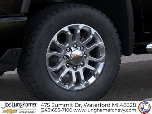 New 2026 Chevrolet Silverado 2500 LT w/ Z71 Chrome Sport Edition AWD/4WD image 9