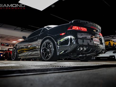 Used 2015 Chevrolet Camaro Z/28 RWD image 81