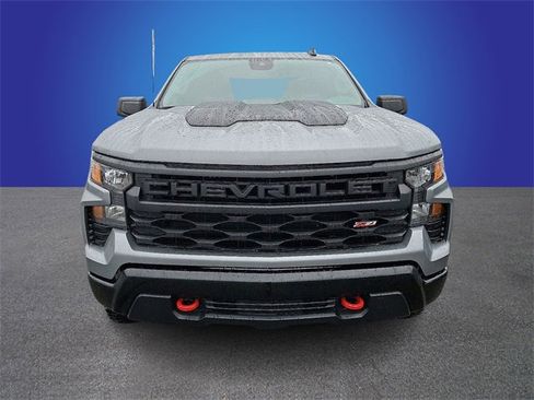 Used 2025 Chevrolet Silverado 1500 Custom Trail Boss image 2