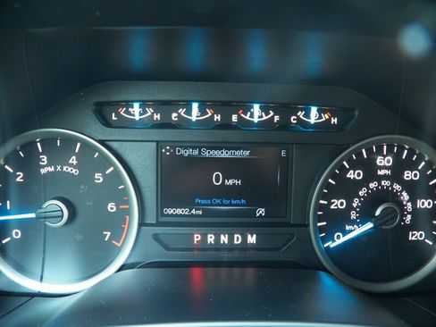 Used 2018 Ford F150 XLT w/ Equipment Group 302A Luxury AWD/4WD image 16