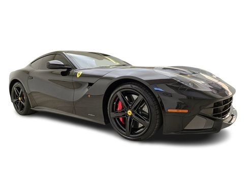 Used 2015 Ferrari F12 Berlinetta image 3