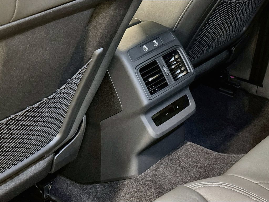 New 2026 Audi Q5 Premium Plus AWD/4WD image 17