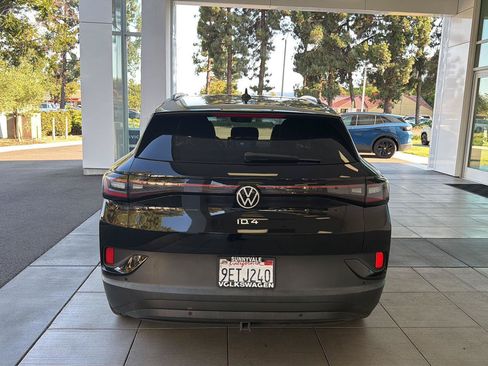 Certified 2023 Volkswagen ID.4 Pro S AWD/4WD image 4