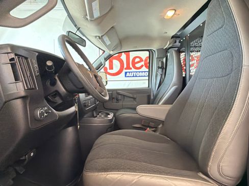Used 2024 Chevrolet Express 2500 w/ Driver Convenience Package image 16