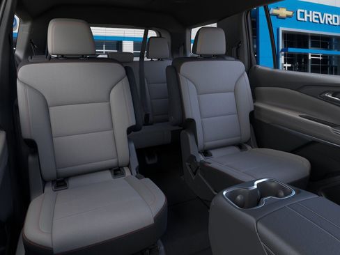 New 2026 Chevrolet Traverse LT w/ Driver Confidence Package image 17