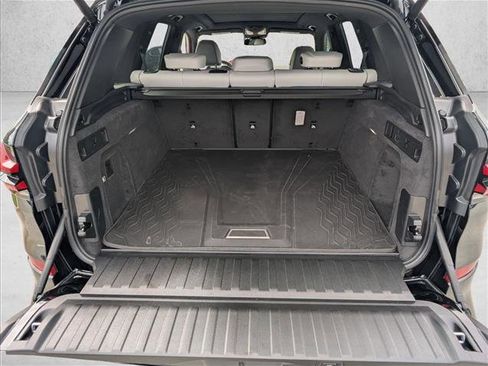 Used 2026 BMW X5 xDrive40i w/ M Sport Package AWD/4WD image 6