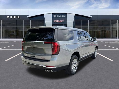 New 2026 GMC Yukon XL Denali w/ Sun & Power Step Package AWD/4WD image 3
