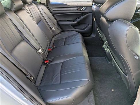 Certified 2022 Honda Accord Touring image 21