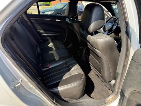 Used 2020 Chrysler 300 S RWD image 25