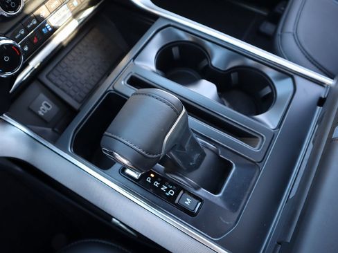 New 2025 Ford F150 Platinum w/ Equipment Group 702A High image 10