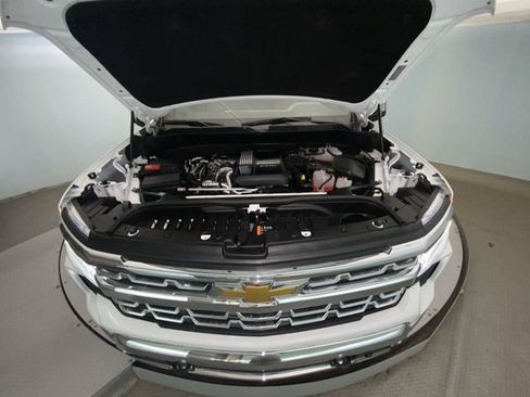 Used 2026 Chevrolet Silverado 1500 LTZ w/ LTZ Premium Package AWD/4WD image 26