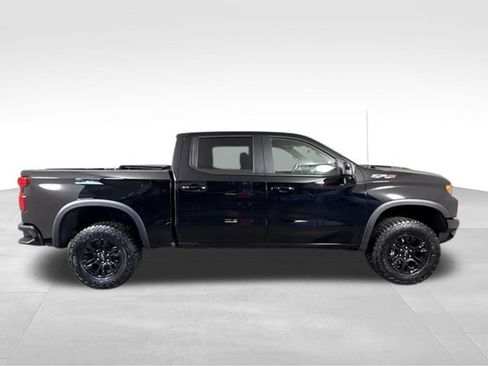 Used 2026 Chevrolet Silverado 1500 ZR2 AWD/4WD image 9