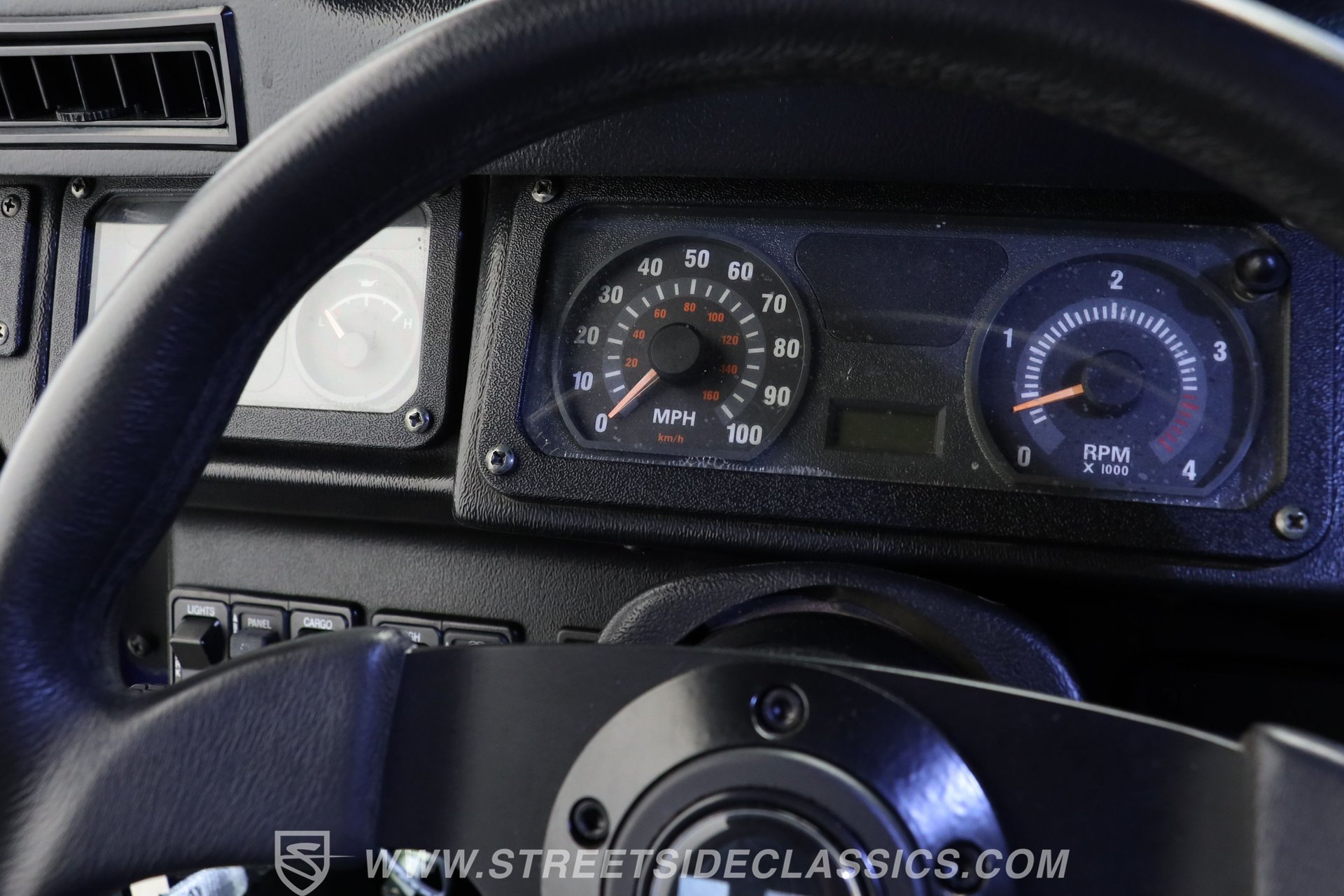 Used 2003 HUMMER H1 2-Door Hard Top AWD/4WD image 19