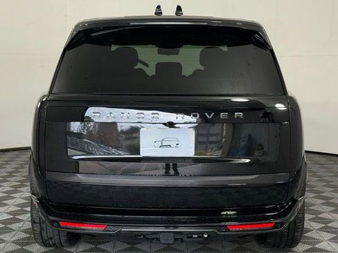 Certified 2026 Land Rover Range Rover SE AWD/4WD image 4