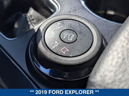Used 2019 Ford Explorer Sport w/ Equipment Group 401A image 33