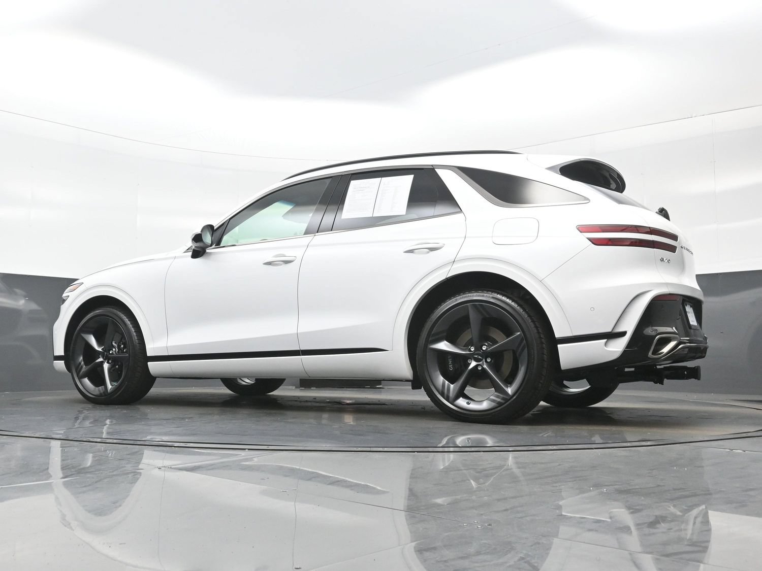 Used 2026 Genesis GV70 2.5T Sport Prestige w/ G1 Accessory Package AWD/4WD image 30