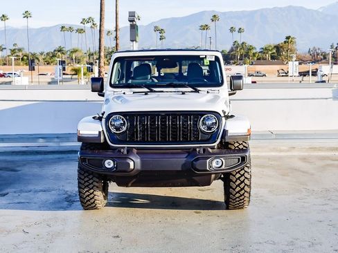 New 2026 Jeep Gladiator Willys image 3