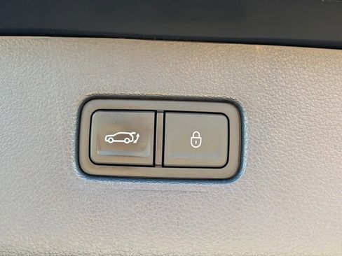 Used 2024 Genesis GV80 3.5T w/ Prestige Package image 29