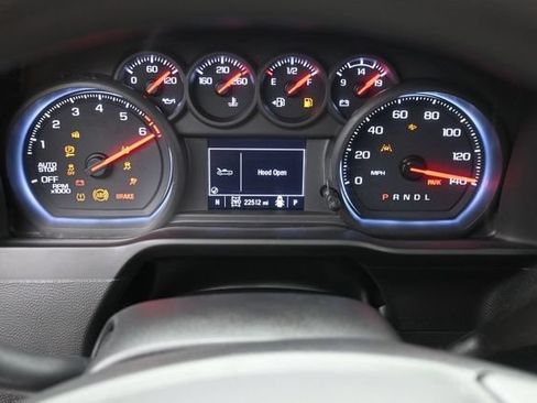 Used 2023 Chevrolet Silverado 1500 Custom AWD/4WD image 28