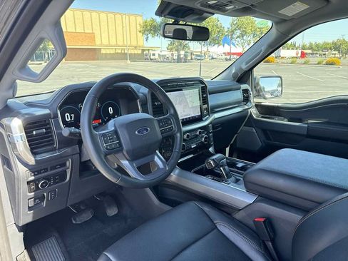 Used 2023 Ford F150 Lariat w/ Max Trailer Tow Package AWD/4WD image 16