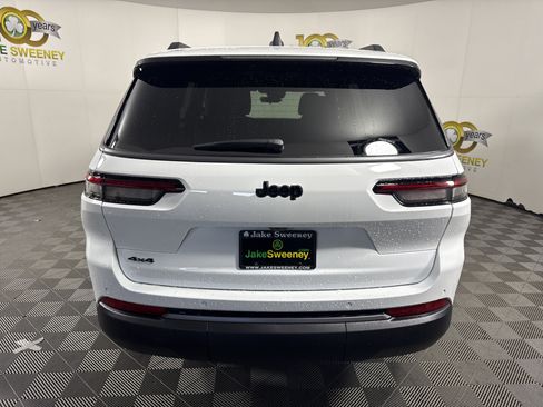 New 2026 Jeep Grand Cherokee L Limited AWD/4WD image 7