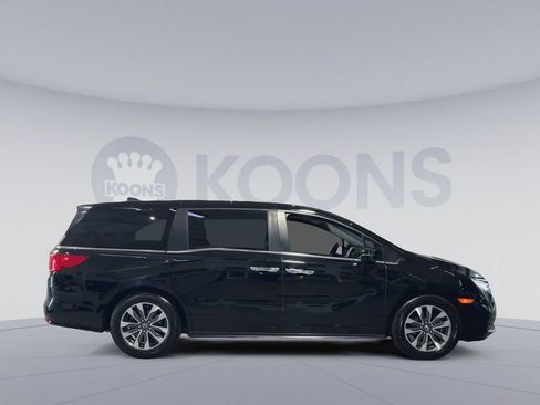 Used 2023 Honda Odyssey EX-L image 12