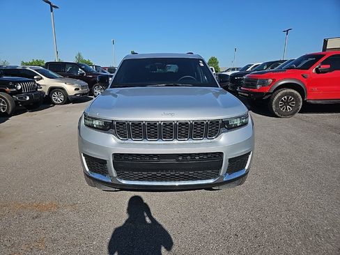 Used 2025 Jeep Grand Cherokee L Laredo w/ Luxury Tech Group I image 2