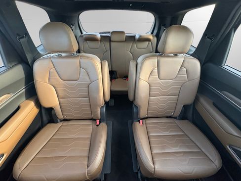 Used 2021 Kia Telluride SX w/ SX Prestige Package image 13