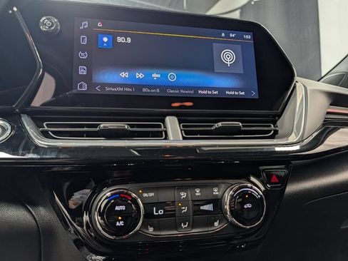 New 2026 Chevrolet Trax RS w/ Driver Confidence Package FWD image 22