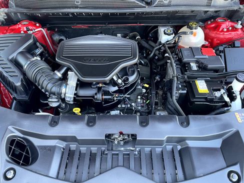Used 2021 Chevrolet Blazer RS w/ Enhanced Convenience Package AWD/4WD image 8