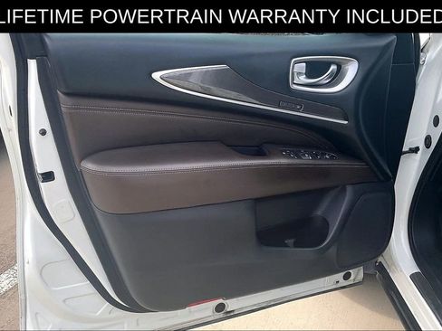 Used 2017 INFINITI QX60 Luxe w/ Premium Plus Package AWD/4WD image 16