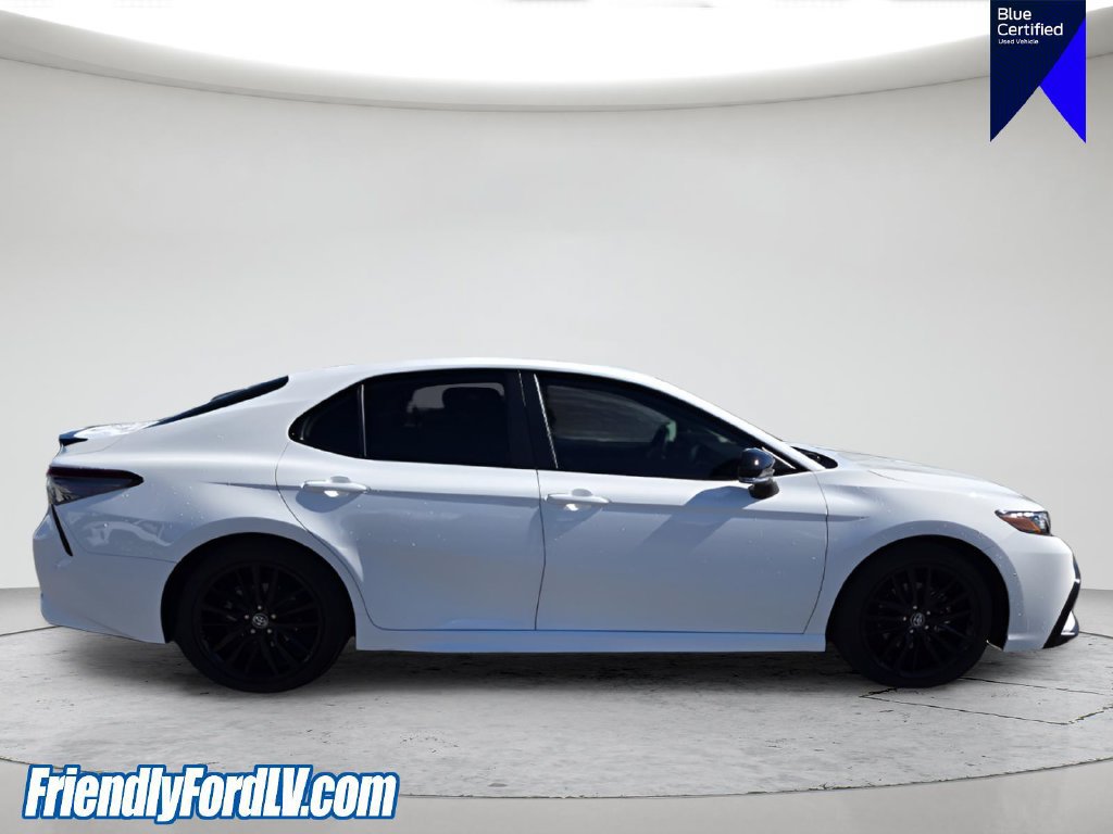 Used 2023 Toyota Camry SE FWD image 8