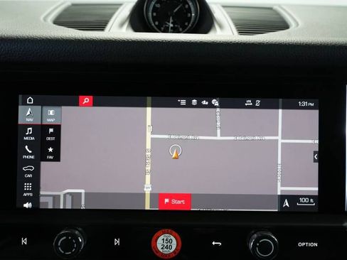 New 2026 Porsche Macan image 20