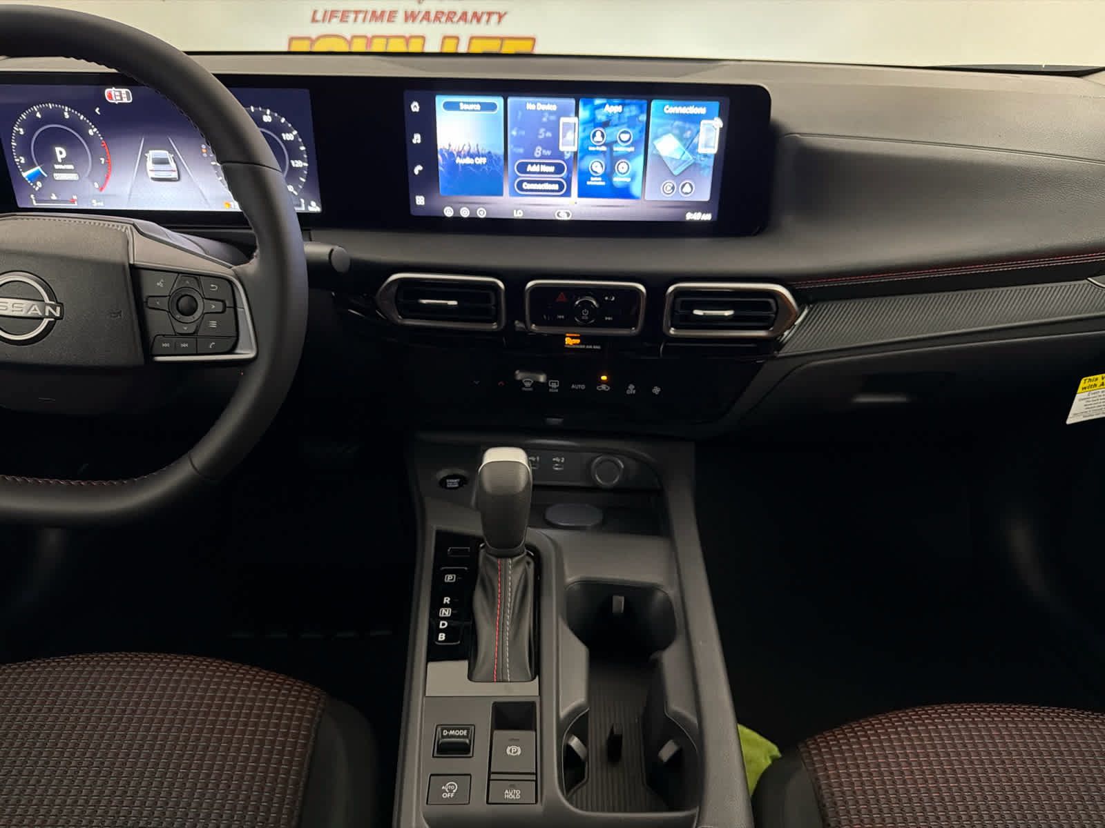 New 2027 Nissan Sentra SR w/ Floor Mat Package FWD image 19