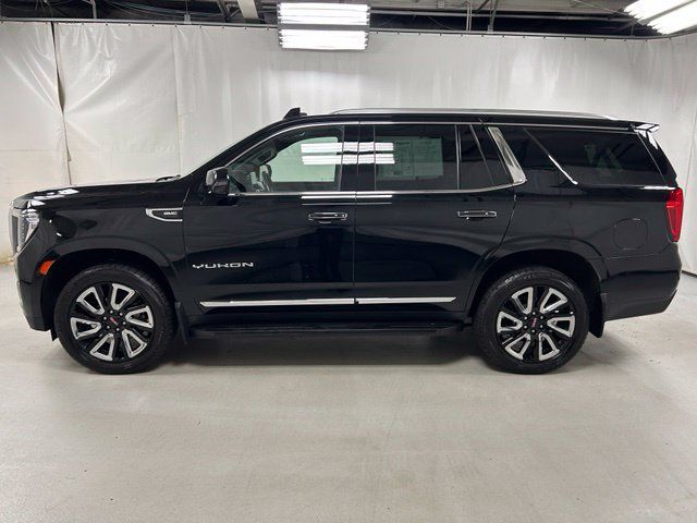 Used 2021 GMC Yukon SLT w/ SLT Luxury Plus Package AWD/4WD image 8