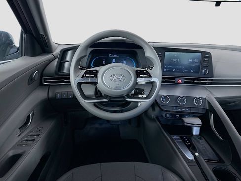 New 2026 Hyundai Elantra SE w/ Cargo Package FWD image 17