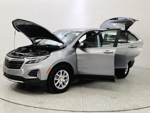 Used 2024 Chevrolet Equinox LT w/ LPO, Floor Liner Package image 10