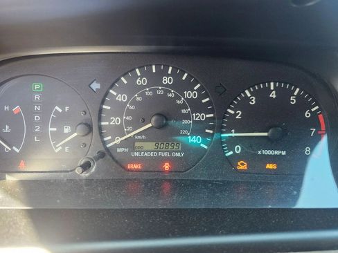 Used 1998 Toyota Camry LE image 32