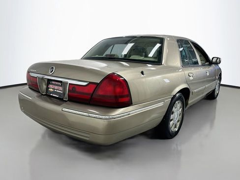 Used 2005 Mercury Grand Marquis LS RWD image 6