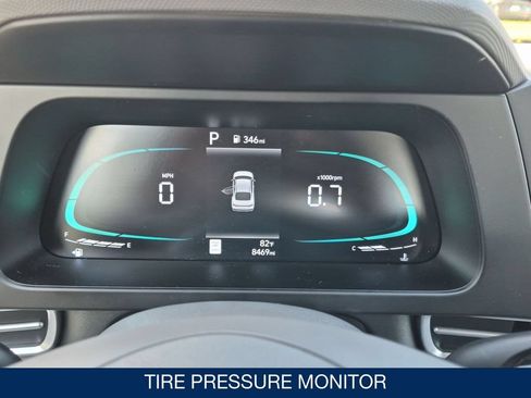 Certified 2025 Hyundai Elantra Sport FWD image 21