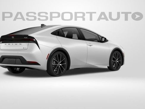 New 2026 Toyota Prius XLE image 11