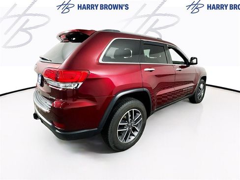 Used 2019 Jeep Grand Cherokee Limited w/ Luxury Group II image 32