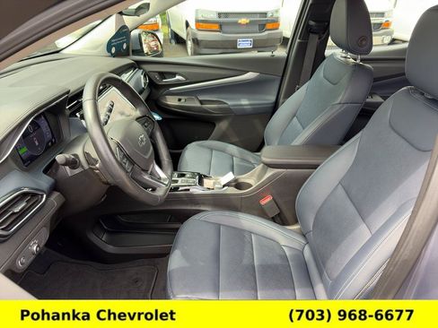 Certified 2023 Chevrolet Bolt EUV Premier FWD image 23