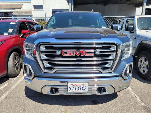 Used 2020 GMC Sierra 1500 SLT w/ SLT Premium Plus Package RWD image 2