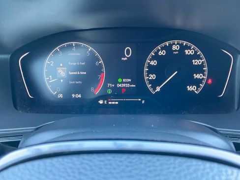Used 2023 Honda Civic Sport image 15