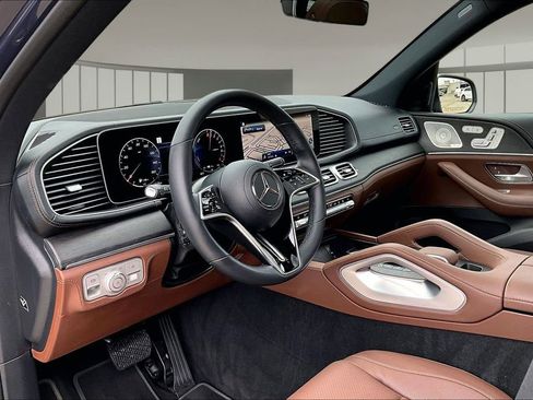 Used 2025 Mercedes-Benz GLE 450e 4MATIC image 14