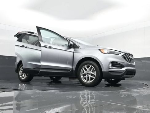 Used 2023 Ford Edge SEL w/ Convenience Package AWD/4WD image 32