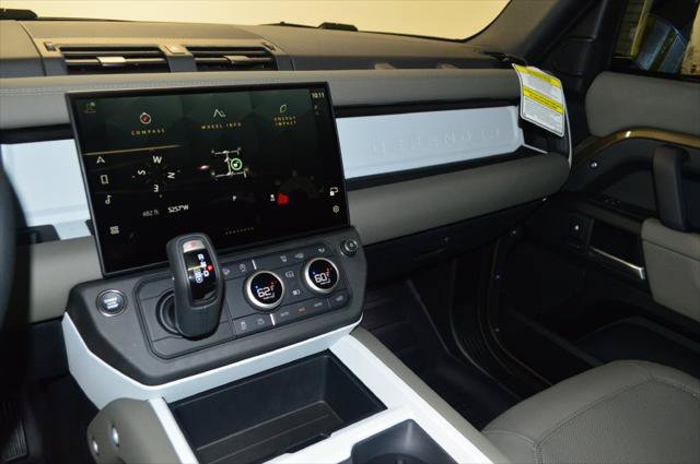 New 2026 Land Rover Defender 110 S AWD/4WD image 24